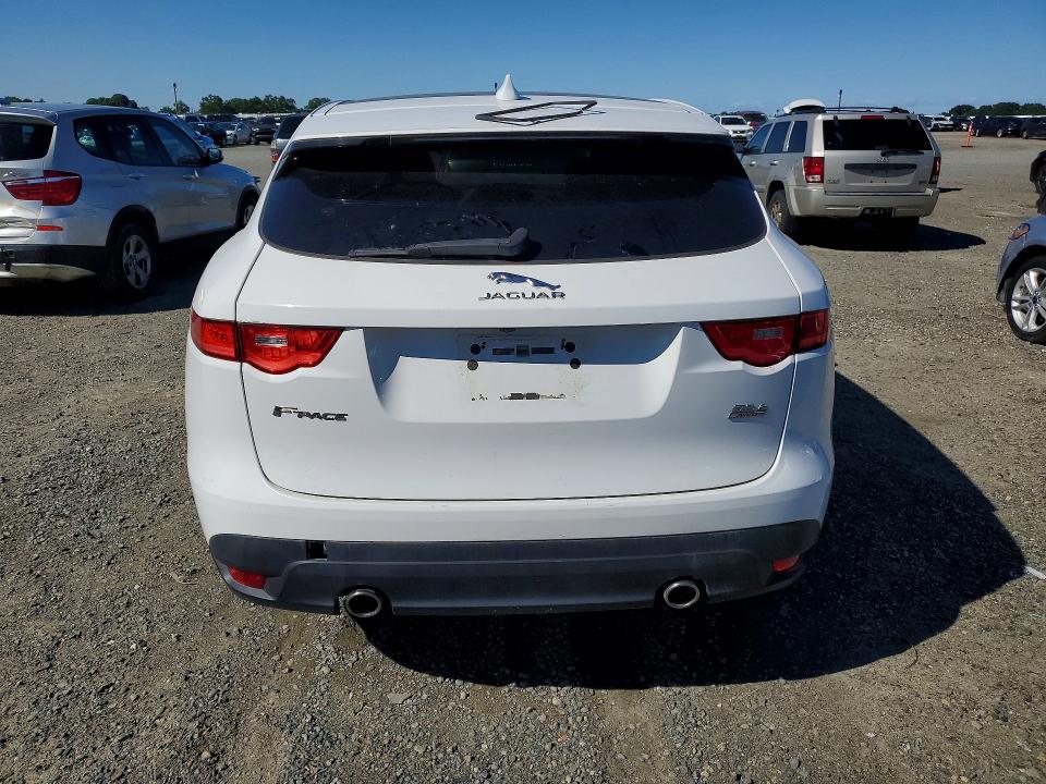 Photo 6 from auction – 2017 JAGUAR F-PACE with VIN SADCS2BV8HA490208