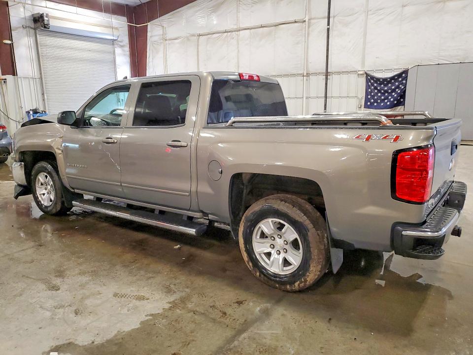 Photo 2 from auction – 2017 CHEVROLET SILVERADO with VIN 3GCUKREC2HG372255