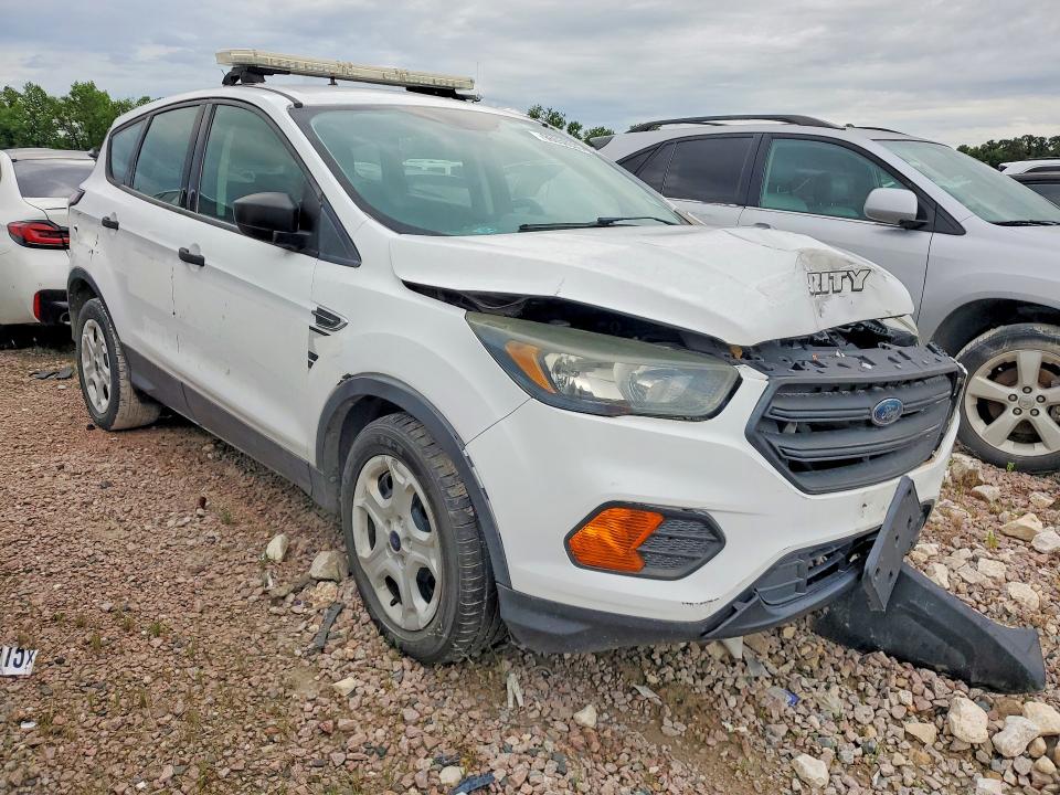 Photo 4 from auction – 2018 FORD ESCAPE with VIN 1FMCU0F71JUA97060
