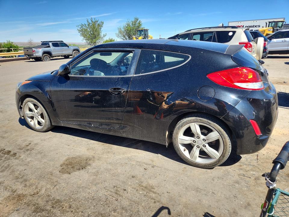 Photo 2 from auction – 2015 HYUNDAI VELOSTER with VIN KMHTC6ADXFU244549