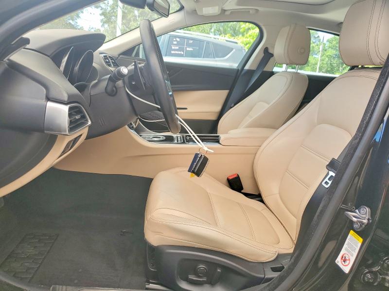 Photo 7 from auction – 2018 JAGUAR XE with VIN SAJAE4EV9JCP18603