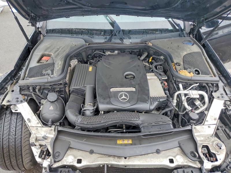 Photo 11 from auction – 2017 MERCEDES-BENZ E with VIN WDDZF4KB1HA096809