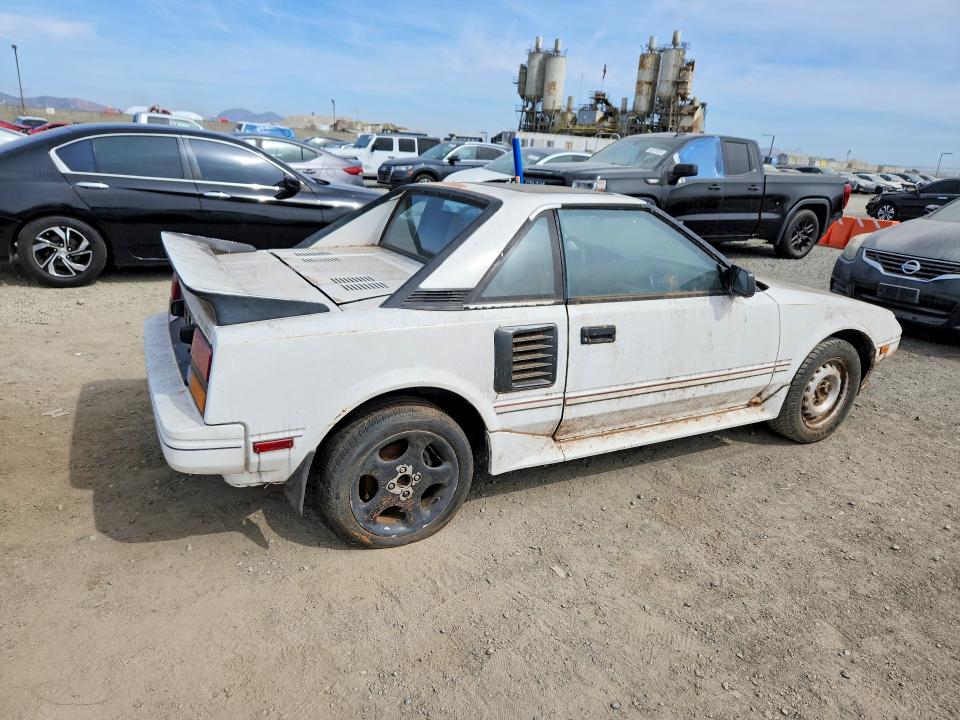 Photo 3 from auction – 1986 TOYOTA MR2 with VIN JT2AW15C8G0048456