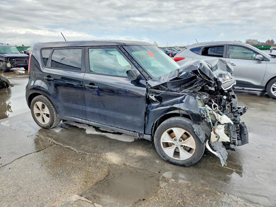 Photo 4 from auction – 2014 KIA SOUL with VIN KNDJN2A26E7021998