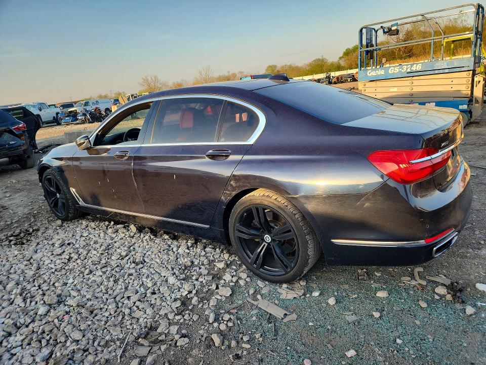 Photo 2 from auction – 2016 BMW 750 with VIN WBA7F2C5XGG417172