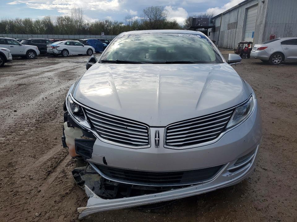 Photo 5 from auction – 2014 LINCOLN MKZ with VIN 3LN6L2J95ER832463