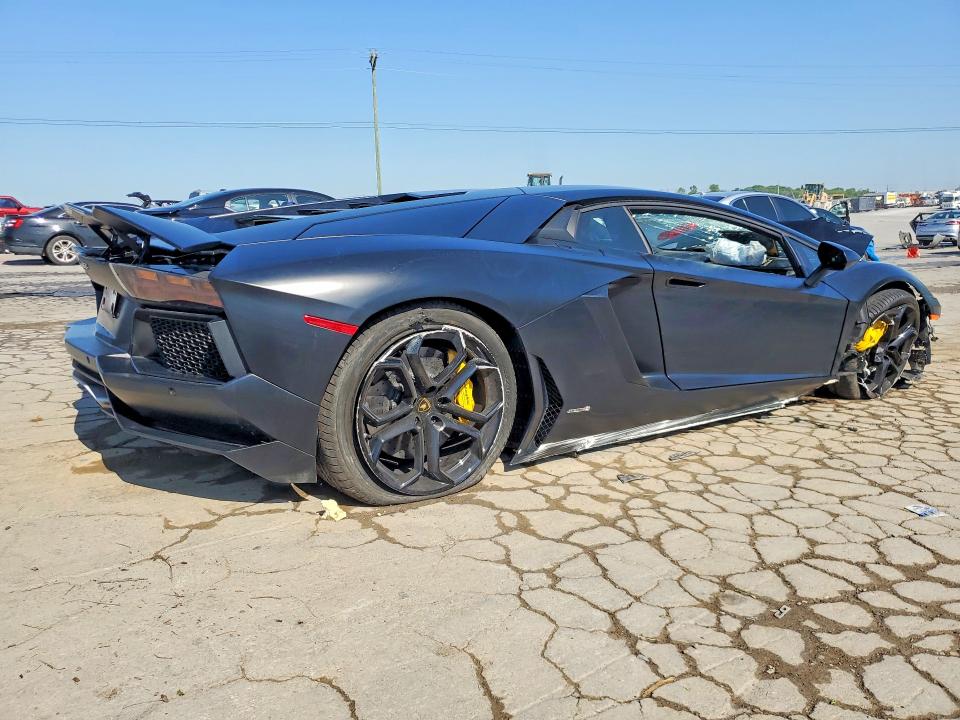 Снимка 3 от търг – 2013 LAMBORGHINI AVENTADOR с VIN ZHWUC1ZD0DLA01765