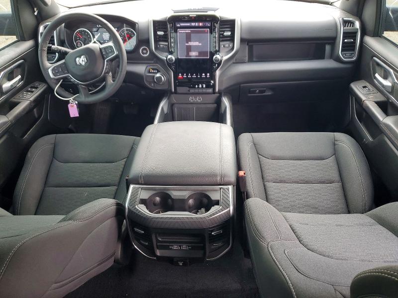 Снимка 8 от търг – 2025 RAM 1500 с VIN 1C6RREFG0SN735136