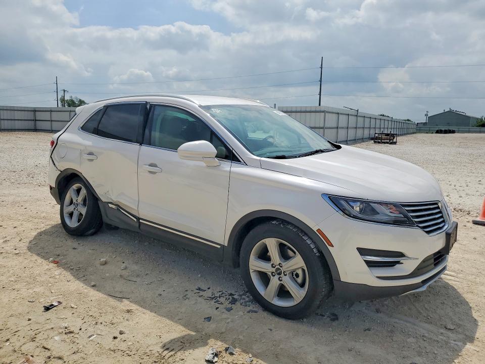 Photo 4 from auction – 2018 LINCOLN MKC with VIN 5LMCJ1C98JUL00785