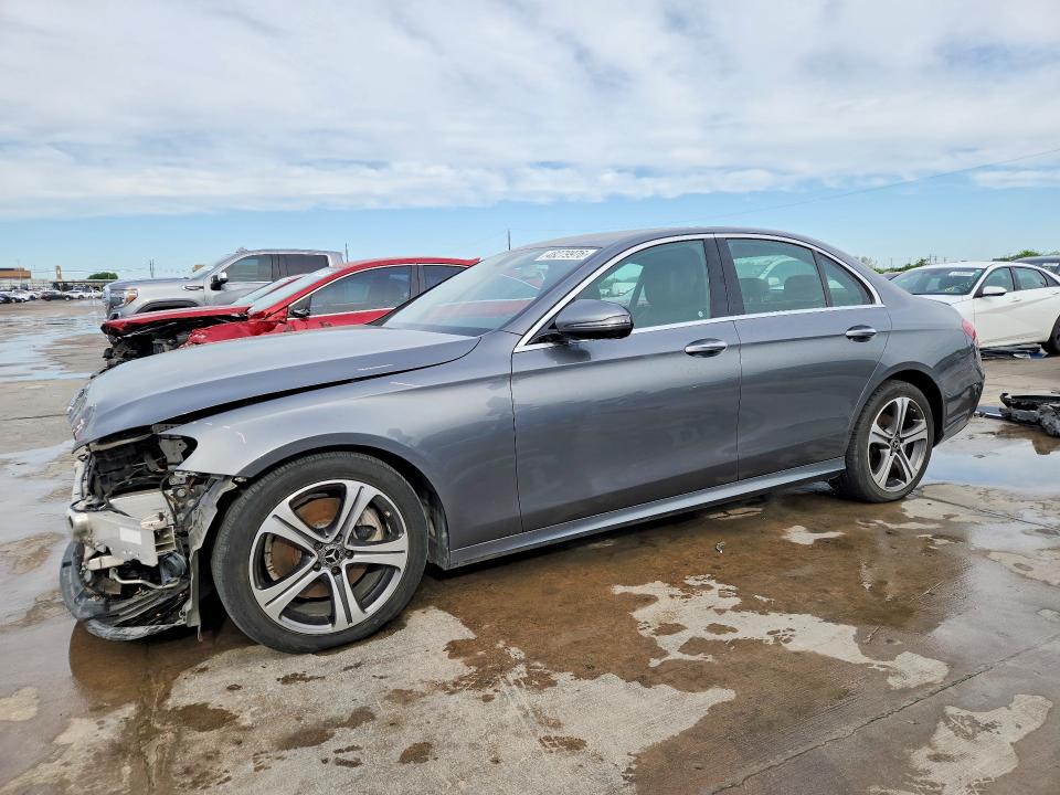 Photo 1 from auction – 2018 MERCEDES-BENZ E with VIN WDDZF4JB0JA378592