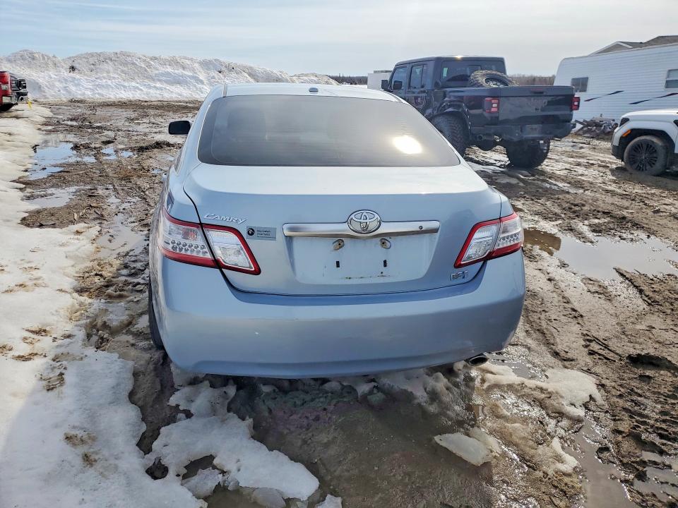 Photo 6 from auction – 2011 TOYOTA CAMRY with VIN 4T1BB3EK9BU129067