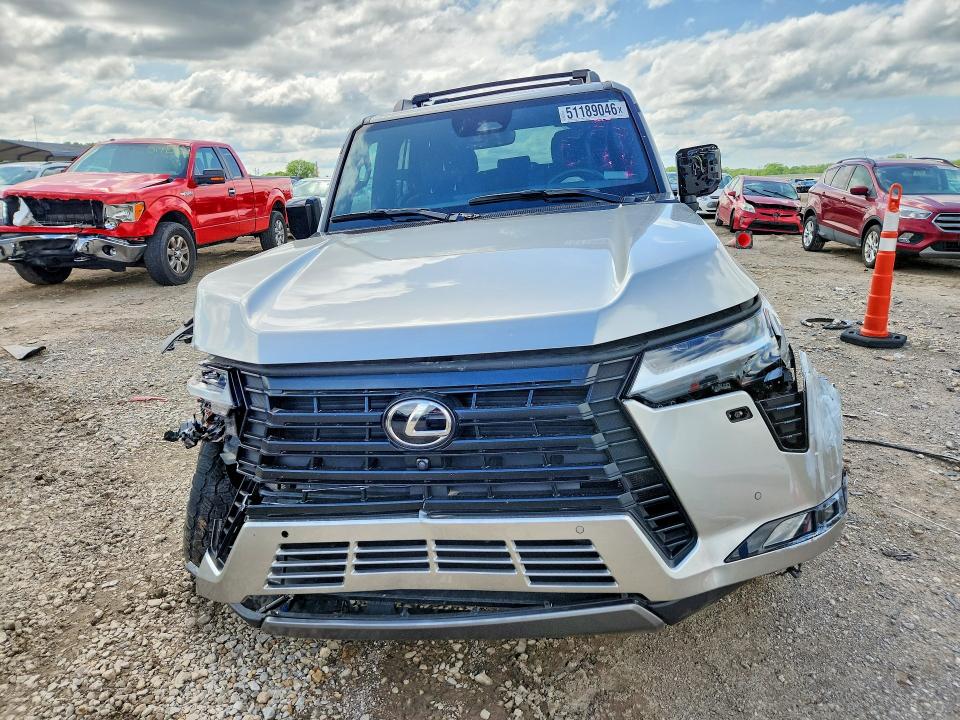 Photo 5 from auction – 2024 LEXUS GX 550 with VIN JTJTBCDX3R5021809