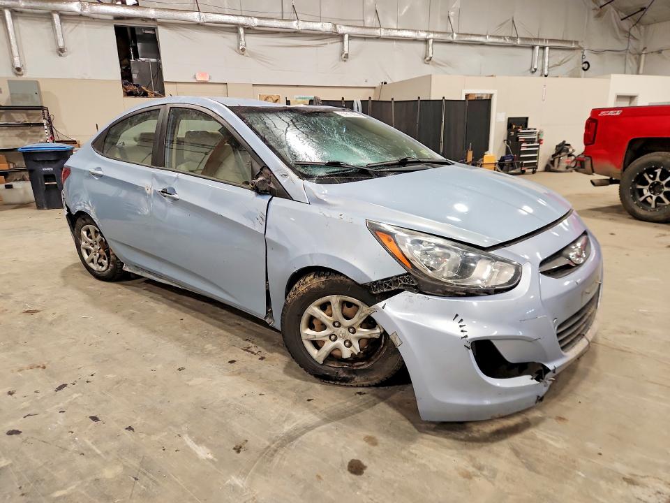 Photo 4 from auction – 2014 HYUNDAI ACCENT with VIN KMHCT4AE4EU707152