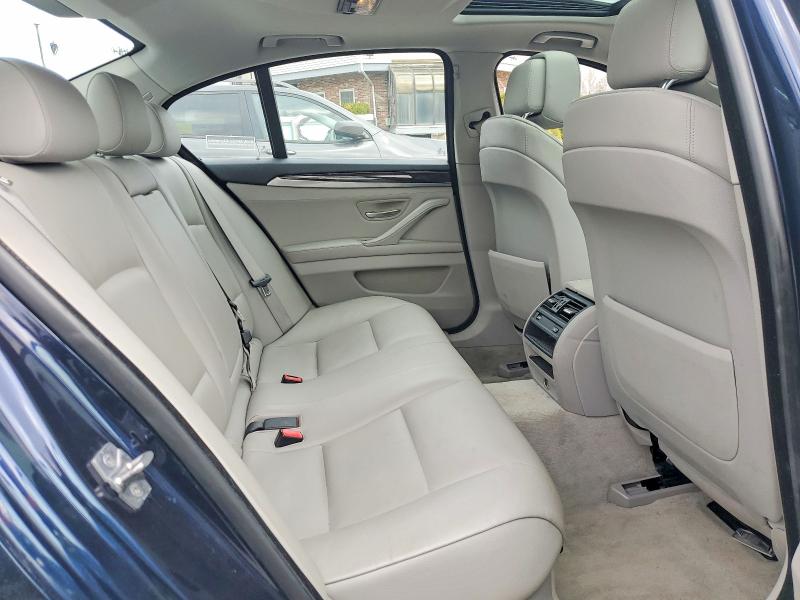 Photo 10 from auction – 2012 BMW 528 with VIN WBAXH5C53CDW04017
