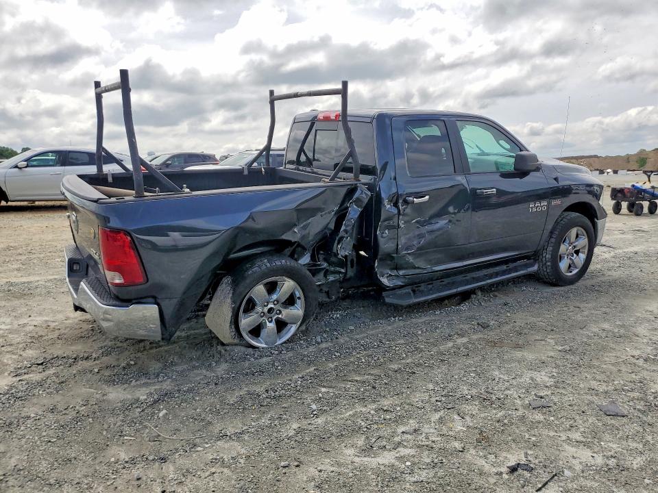 Photo 3 from auction – 2014 RAM 1500 with VIN 1C6RR7GT1ES417278