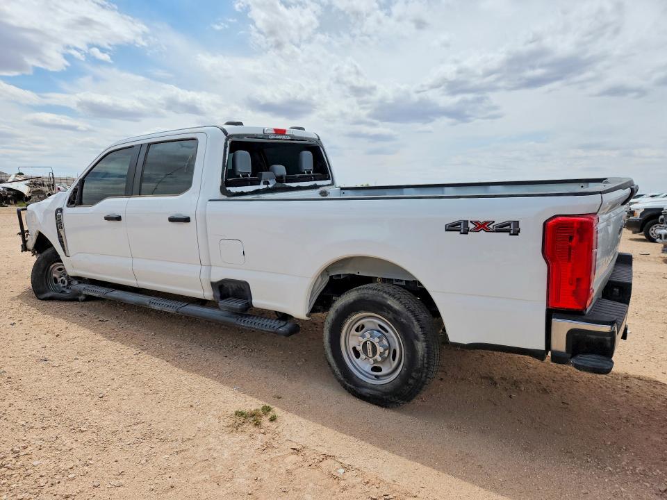 Photo 2 from auction – 2024 FORD F250 with VIN 1FT7W2BA4REE55979