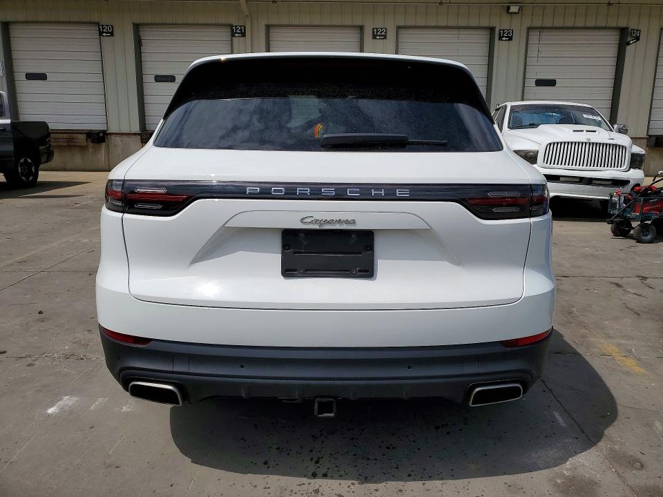 Photo 6 from auction – 2023 PORSCHE CAYENNE with VIN WP1AA2AY4PDA10498