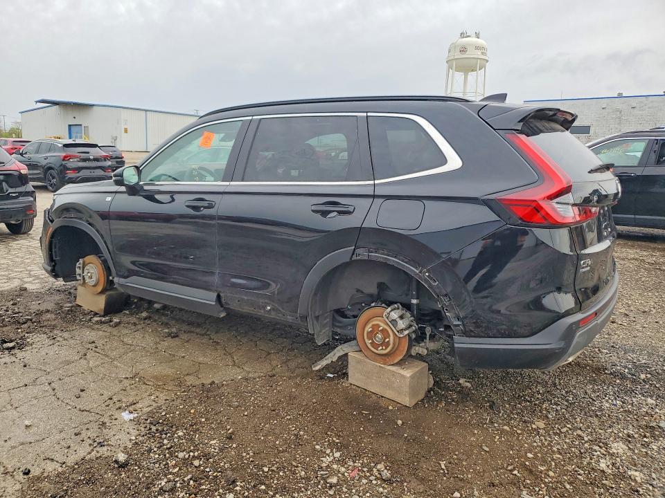 Photo 2 from auction – 2024 HONDA CR-V with VIN 7FARS6H91RE047290