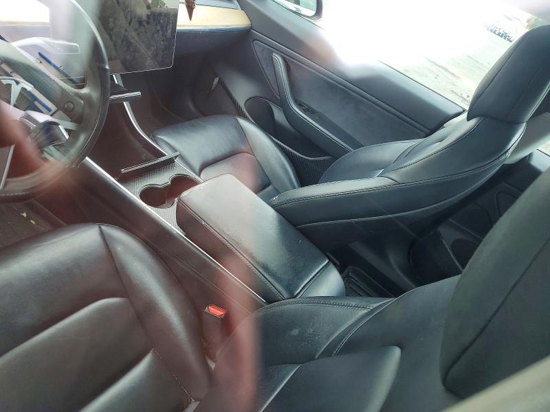 Photo 8 from auction – 2019 TESLA MODEL 3 with VIN 5YJ3E1EA3KF475961