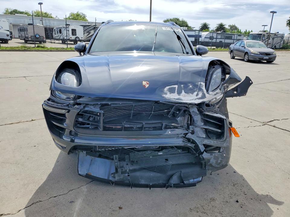 صورة رقم 5 من المزاد - 2018 PORSCHE MACAN مع VIN WP1AG2A50JLB63557