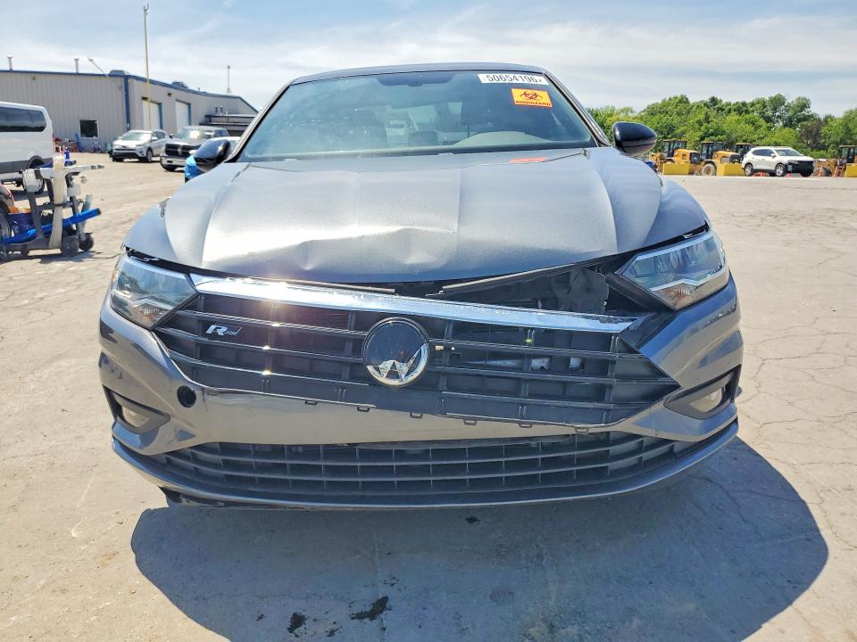 Photo 5 from auction – 2020 VOLKSWAGEN JETTA with VIN 3VWCB7BU7LM017828