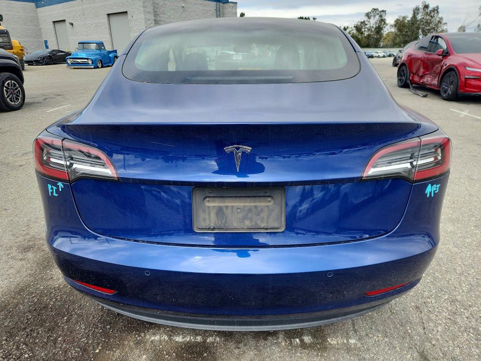 Photo 6 from auction – 2019 TESLA MODEL 3 with VIN 5YJ3E1EA1KF425026