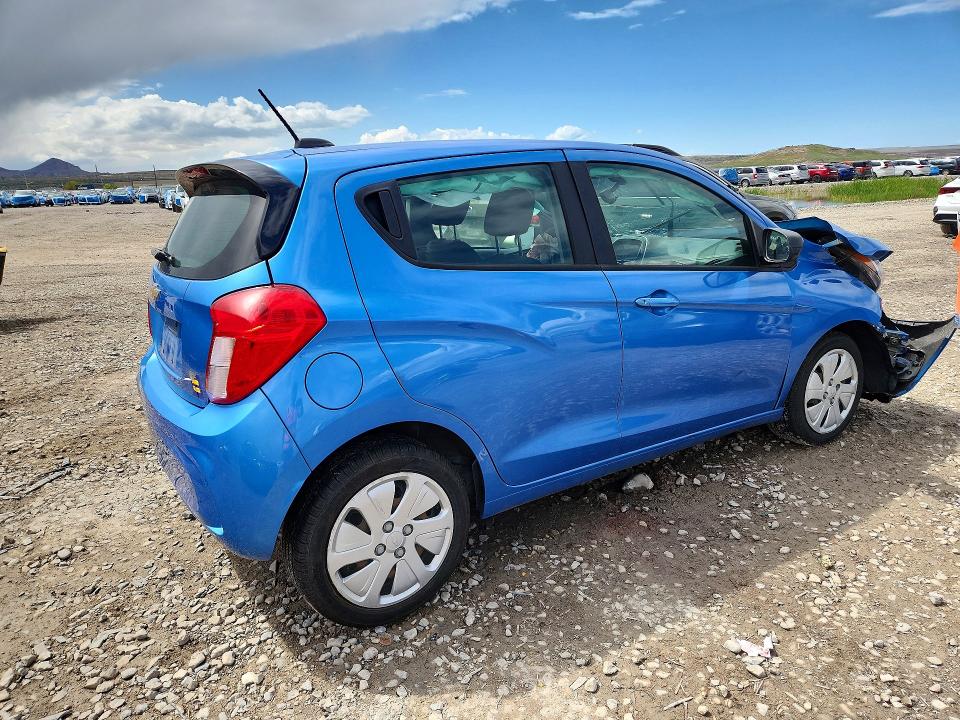 Photo 3 from auction – 2018 CHEVROLET SPARK with VIN KL8CB6SA6JC473877