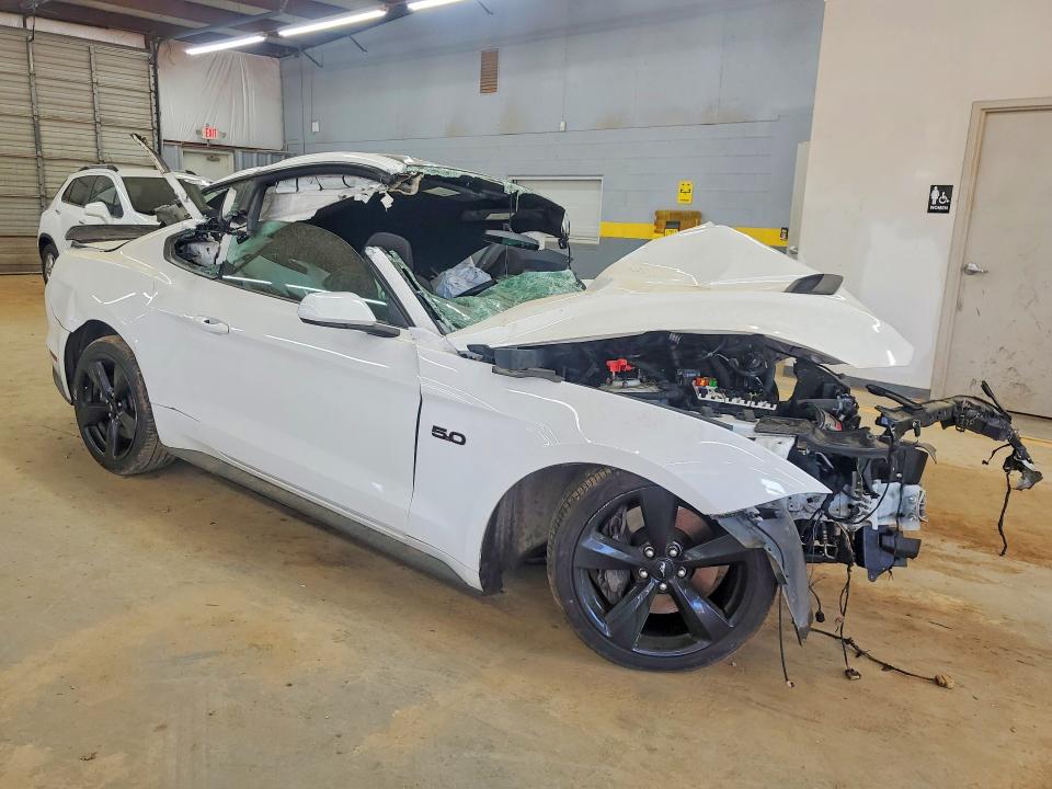 Photo 4 from auction – 2019 FORD MUSTANG with VIN 1FA6P8CF2K5201141