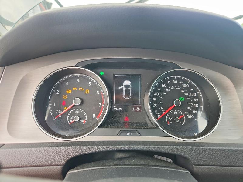Photo 9 from auction – 2017 VOLKSWAGEN GOLF with VIN 3VW217AU9HM018647