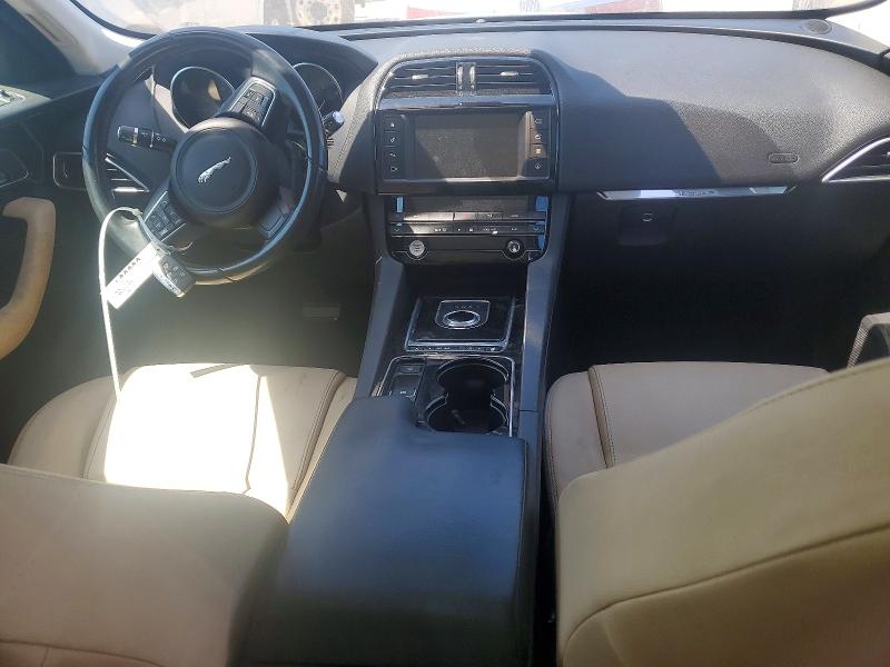 Photo 8 from auction – 2017 JAGUAR F-PACE PRE with VIN SADCJ2BN7HA090868