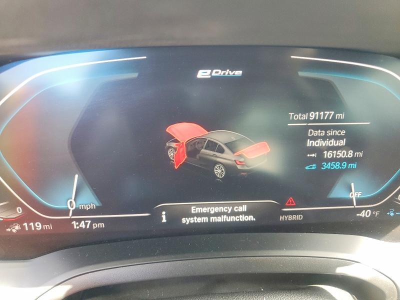 Photo 9 from auction – 2022 BMW 330E with VIN 3MW5P7J03N8C74487