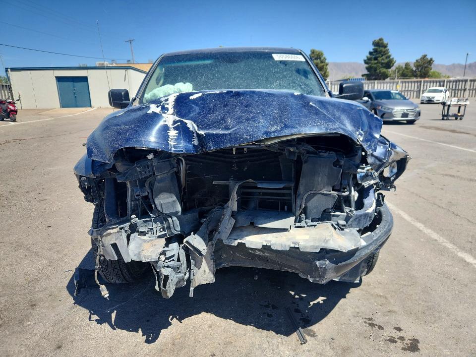 Photo 5 from auction – 2018 RAM 1500 with VIN 1C6RR6KG3JS166133