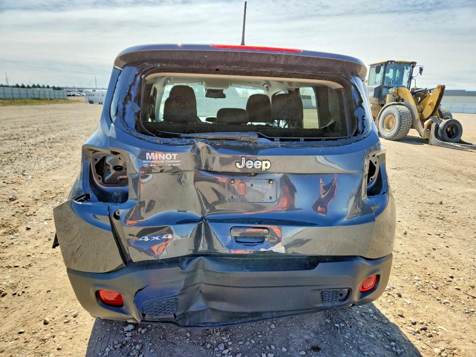 Photo 6 from auction – 2023 JEEP RENEGADE with VIN ZACNJDB1XPPP38910