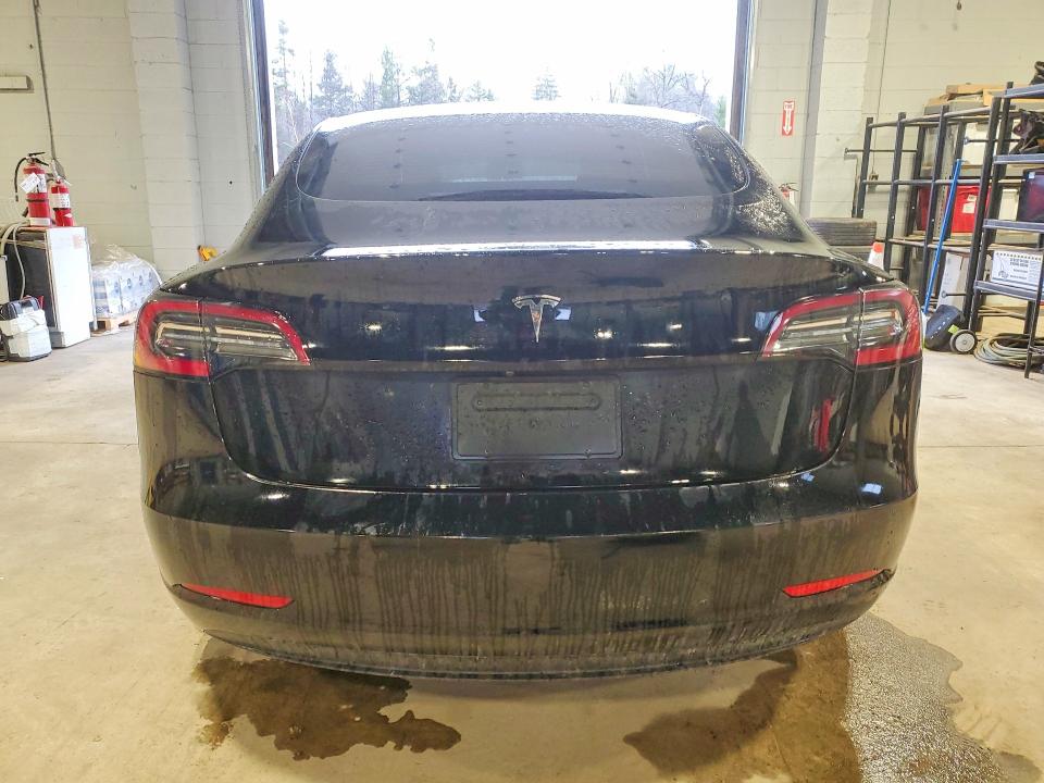 Photo 6 from auction – 2022 TESLA MODEL 3 with VIN 5YJ3E1EA8NF322402