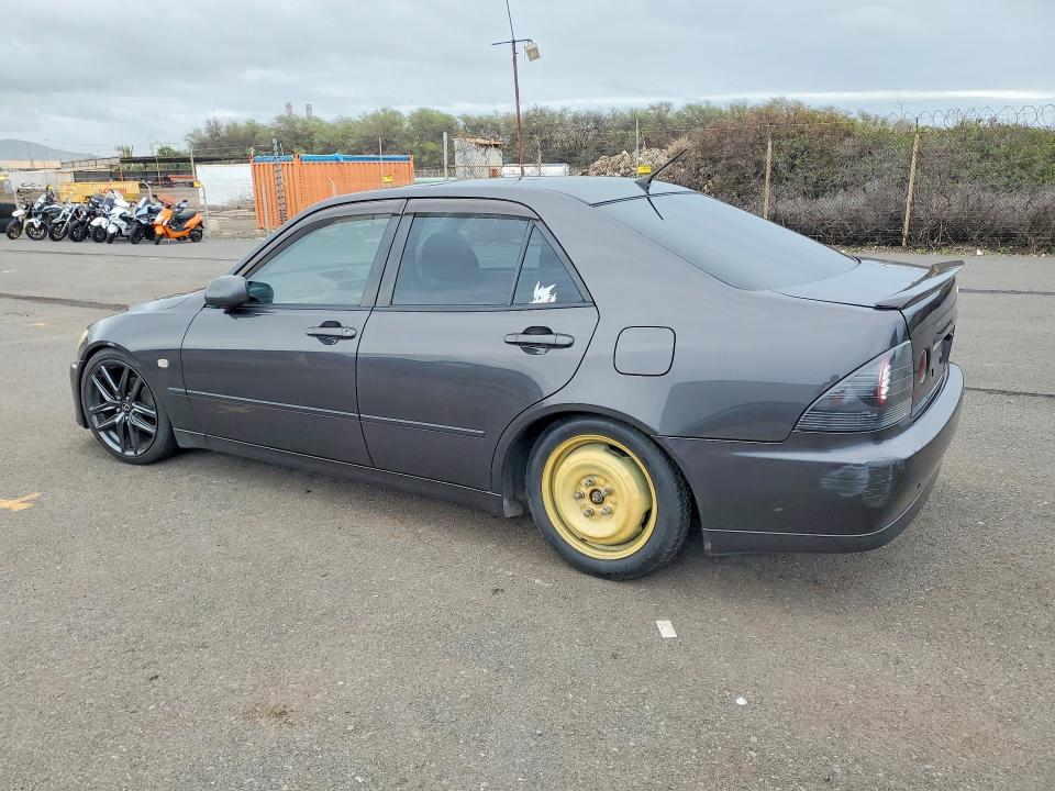 Photo 2 from auction – 2000 TOYOTA ALTEZZA with VIN GXE100051692