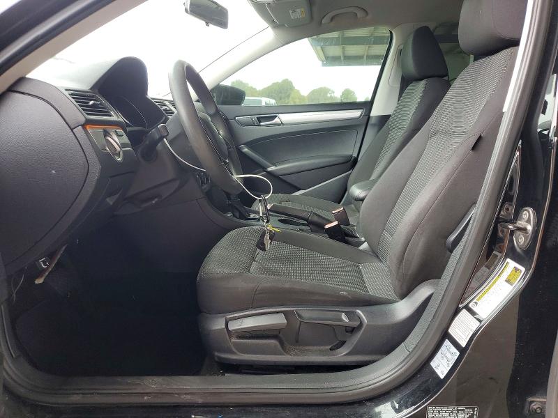 Photo 7 from auction – 2016 VOLKSWAGEN PASSAT with VIN 1VWAT7A36GC055510