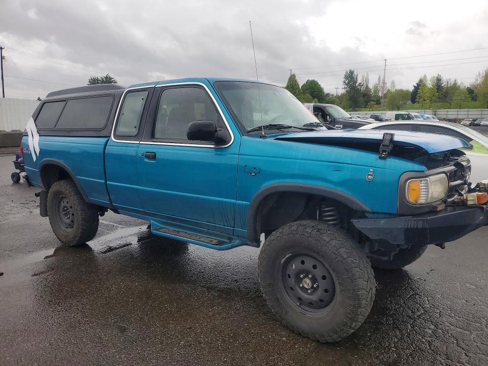 Photo 4 from auction – 1996 MAZDA B4000 with VIN 4F4DR17X0TTM09237