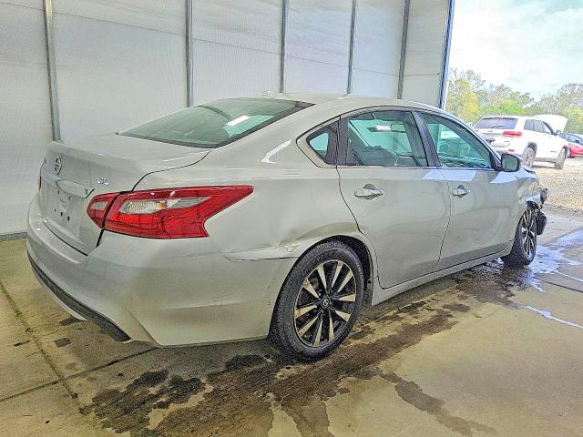 Photo 3 from auction – 2018 NISSAN ALTIMA with VIN 1N4AL3AP7JC183315