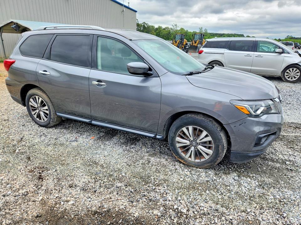 Photo 4 from auction – 2019 NISSAN PATHFINDER with VIN 5N1DR2MN3KC631282