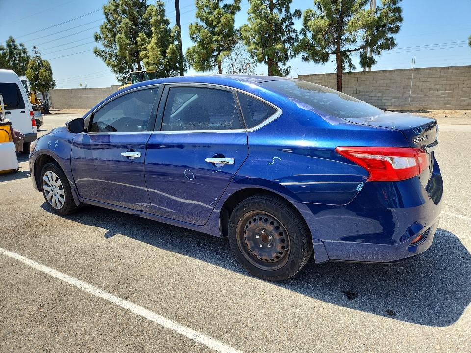 Photo 2 from auction – 2016 NISSAN SENTRA with VIN 3N1AB7AP2GY247512