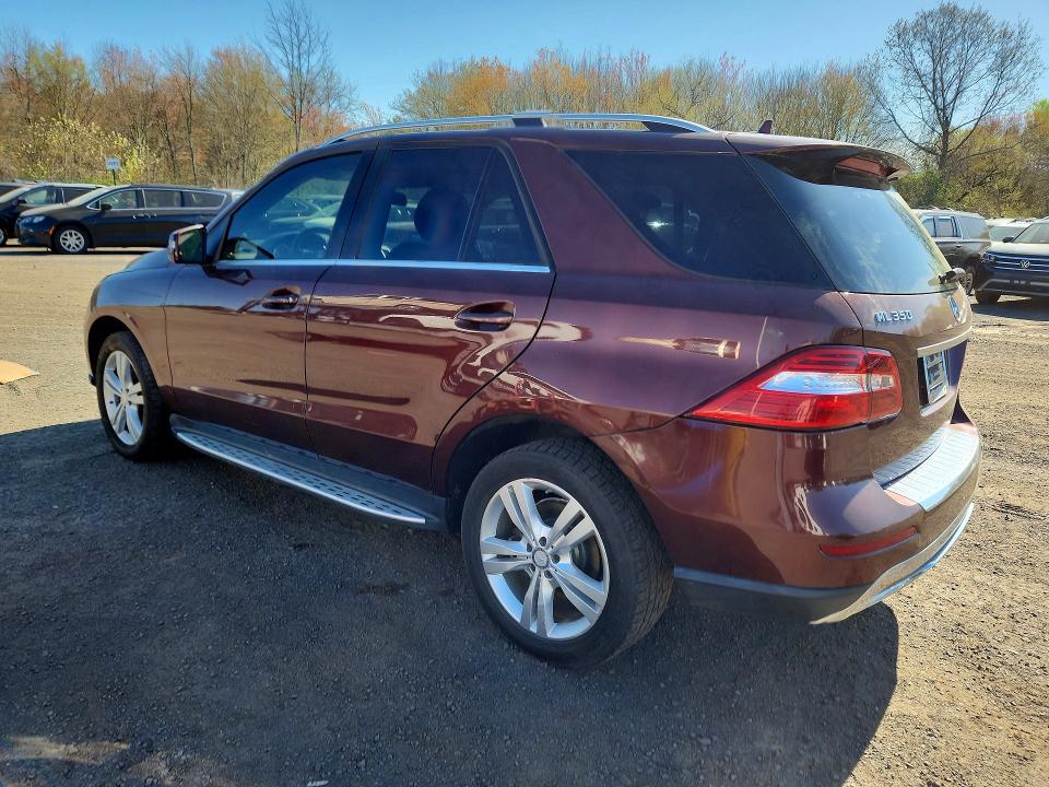 Photo 2 from auction – 2015 MERCEDES-BENZ ML with VIN 4JGDA5HB1FA547374