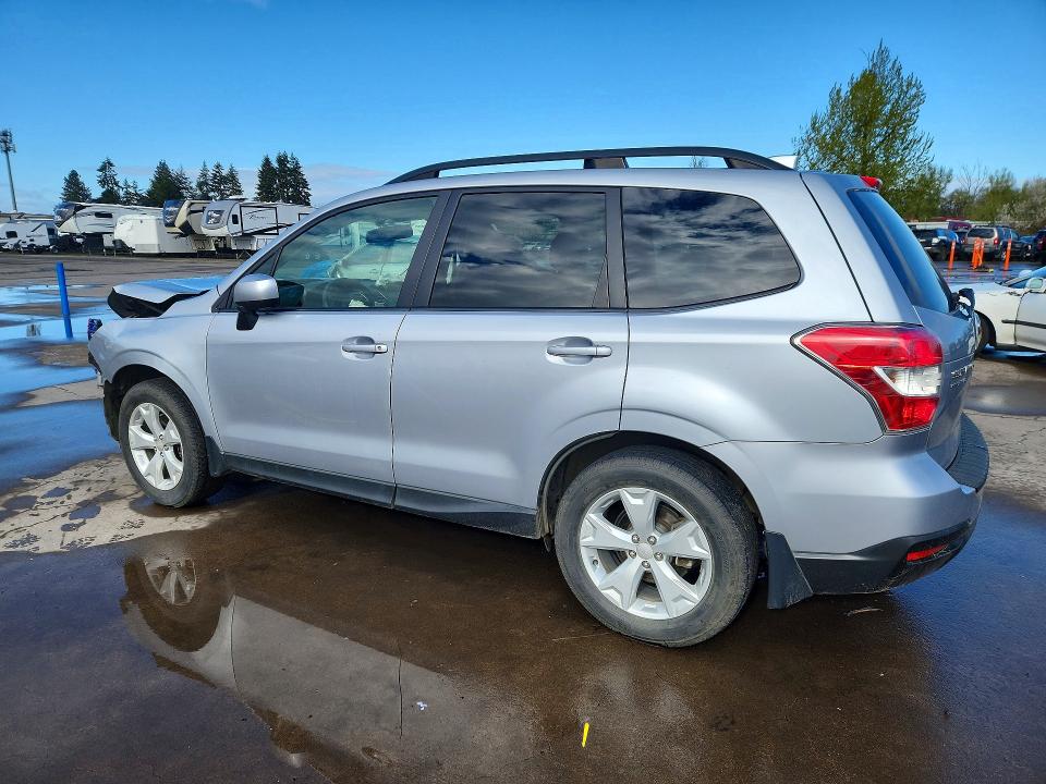 Photo 2 from auction – 2016 SUBARU FORESTER with VIN JF2SJADC3GH441490