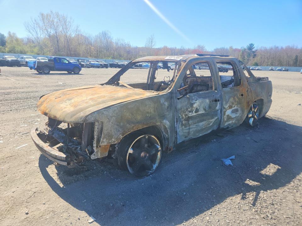 CHEVROLET AVALANCHE 2013 with VIN 3GNTKGE78DG196767 - Photo from auction