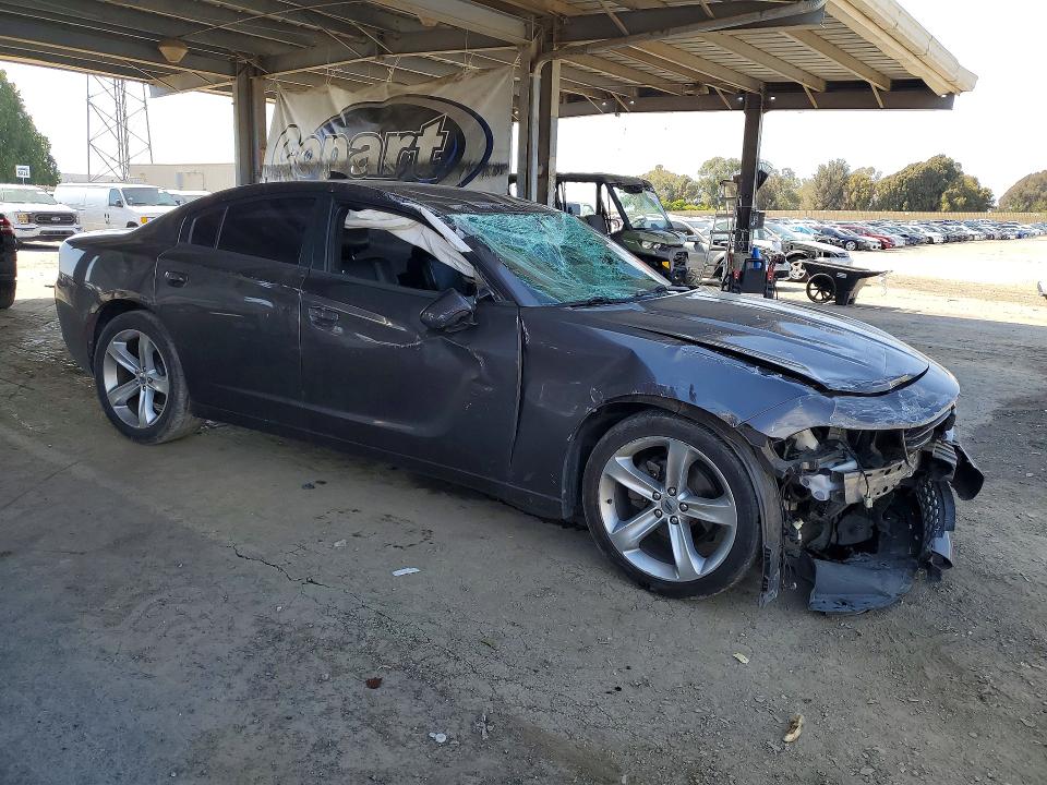 Photo 4 from auction – 2017 DODGE CHARGER with VIN 2C3CDXHG9HH644085