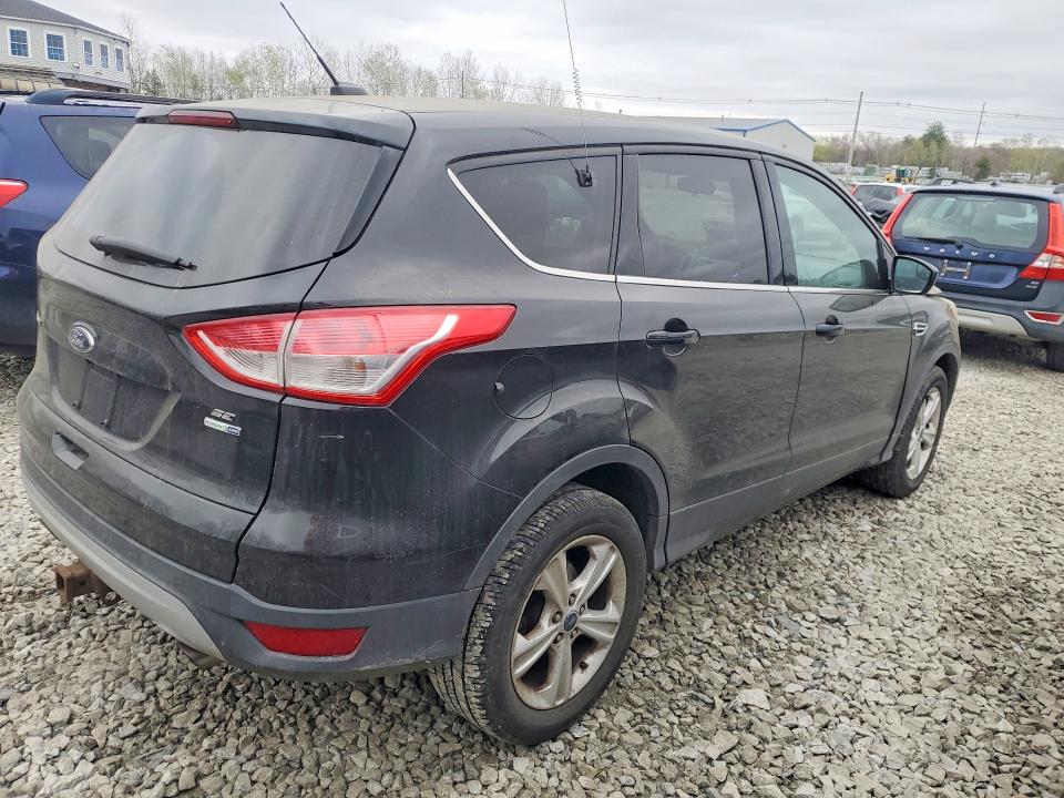 Photo 3 from auction – 2015 FORD ESCAPE with VIN 1FMCU9G94FUA45692