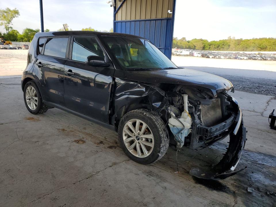Photo 4 from auction – 2018 KIA SOUL with VIN KNDJP3A5XJ7890981