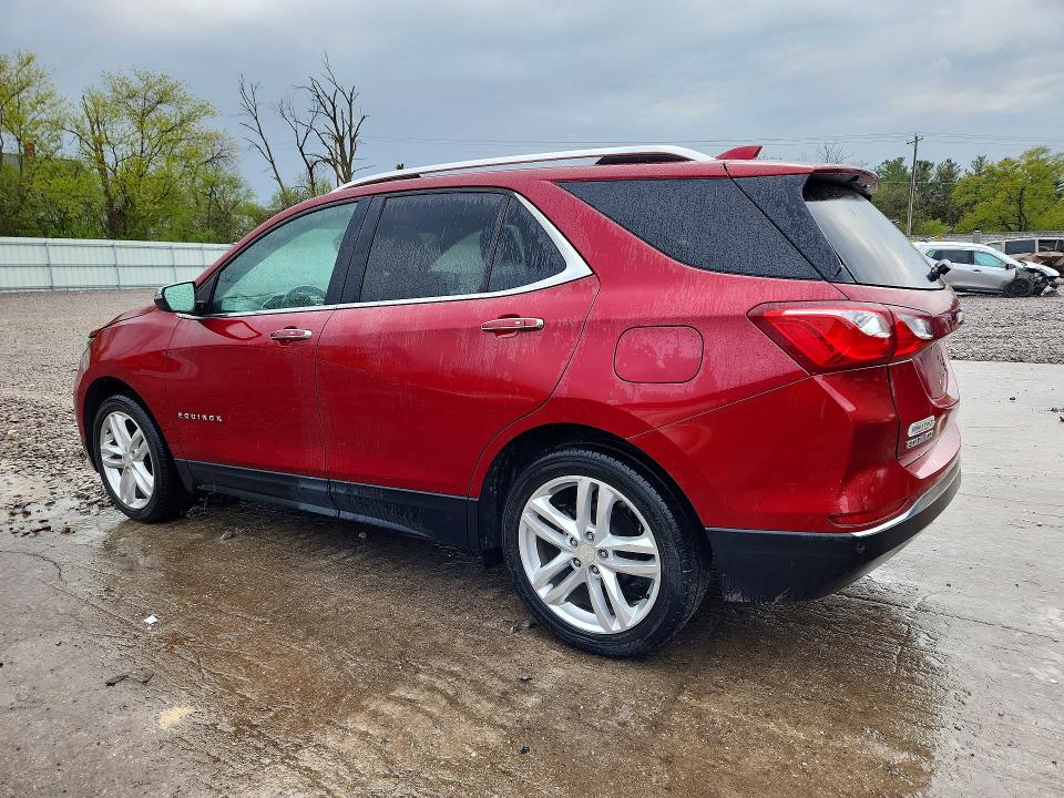 Photo 2 from auction – 2018 CHEVROLET EQUINOX with VIN 3GNAXMEV1JL110143