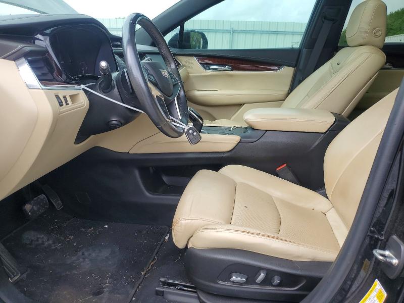 Photo 7 from auction – 2017 CADILLAC XT5 with VIN 1GYKNBRS3HZ132715