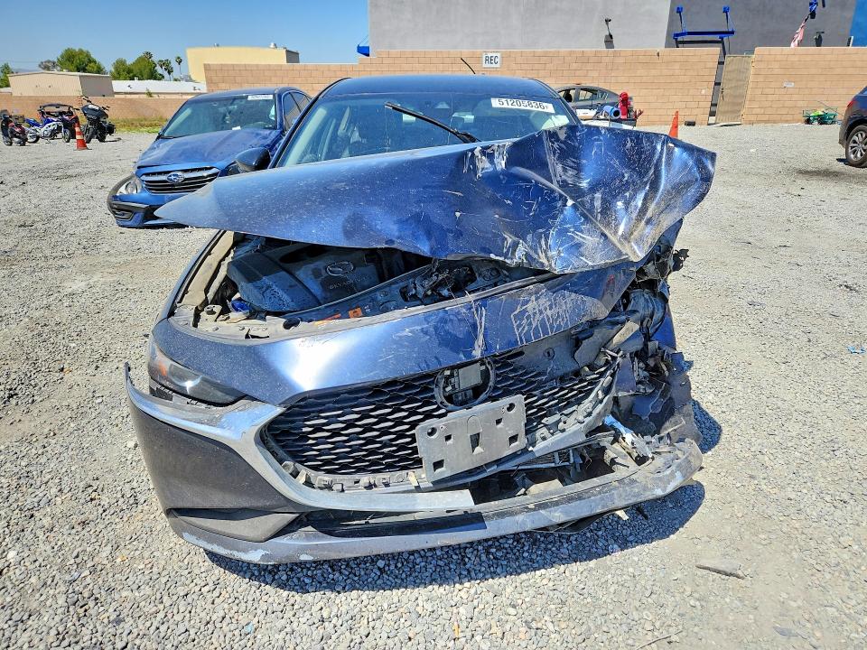Photo 5 from auction – 2020 MAZDA 3 with VIN JM1BPACL7L1167146