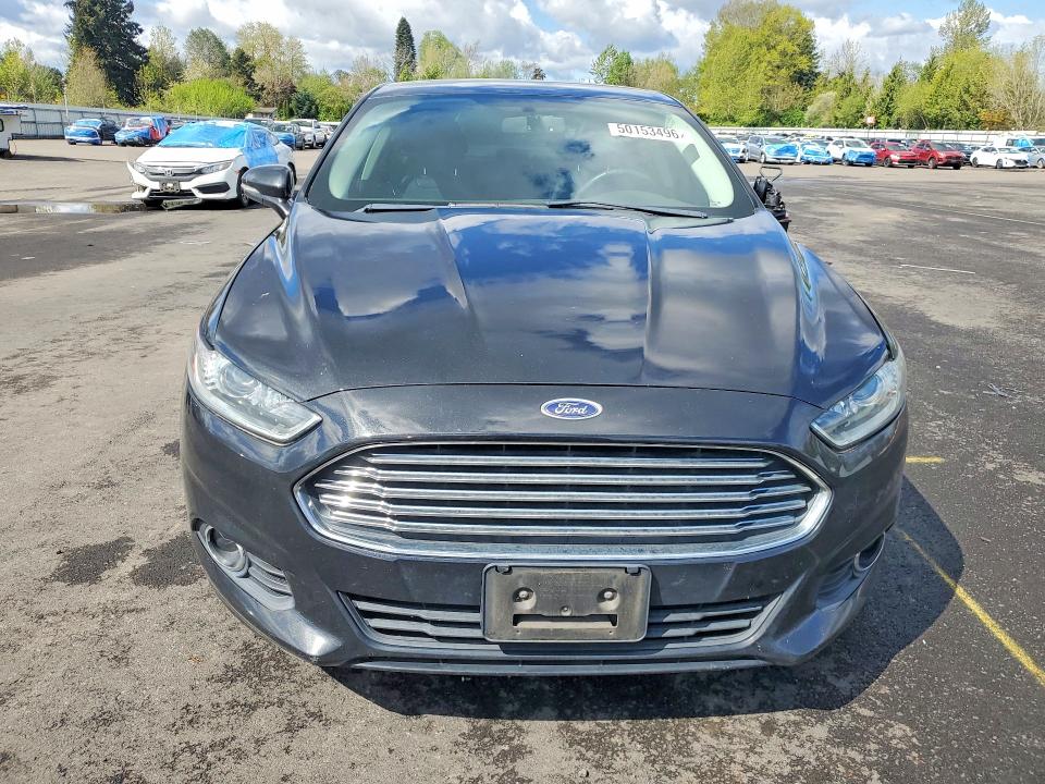 Photo 5 from auction – 2013 FORD FUSION with VIN 3FA6P0LUXDR380089